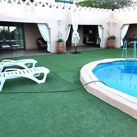 Kalfajar Летний дом *