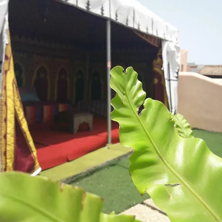 منزل ريفي Kalfajar Radazul